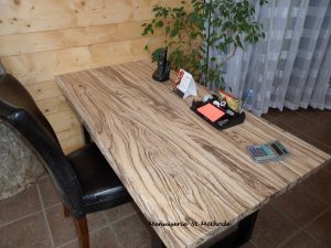 table en bois zebrawood